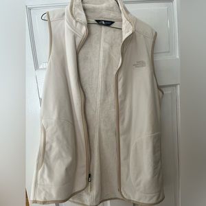 Woman’s size L North Face vest
